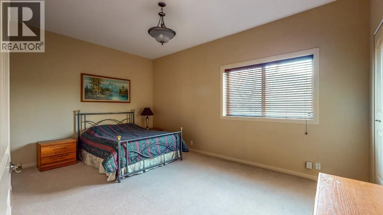 7231 ISLAND Road