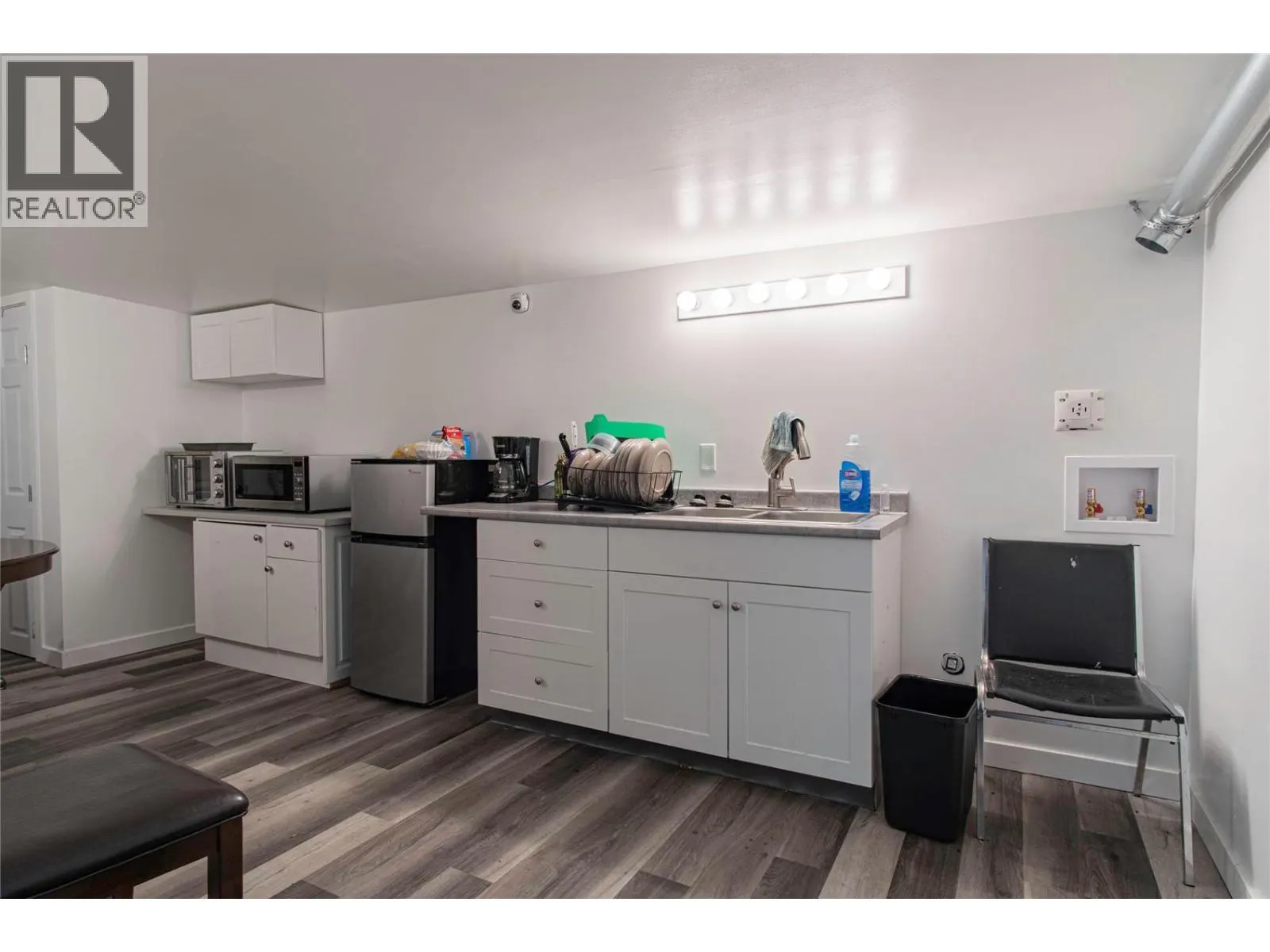 740 Waddington Drive Unit# 11