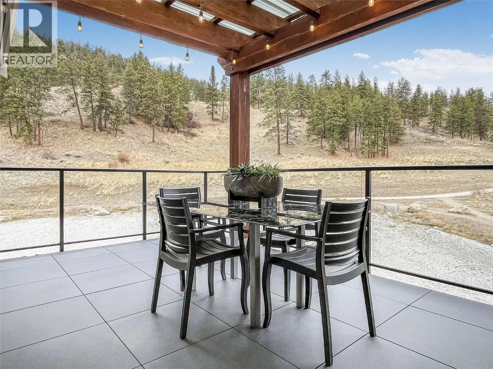 4000 Redstone Crescent NE Unit# 221 Lot# S Lot 32 P