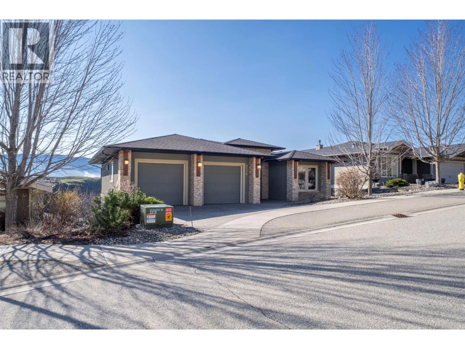 4134 Camelback Way