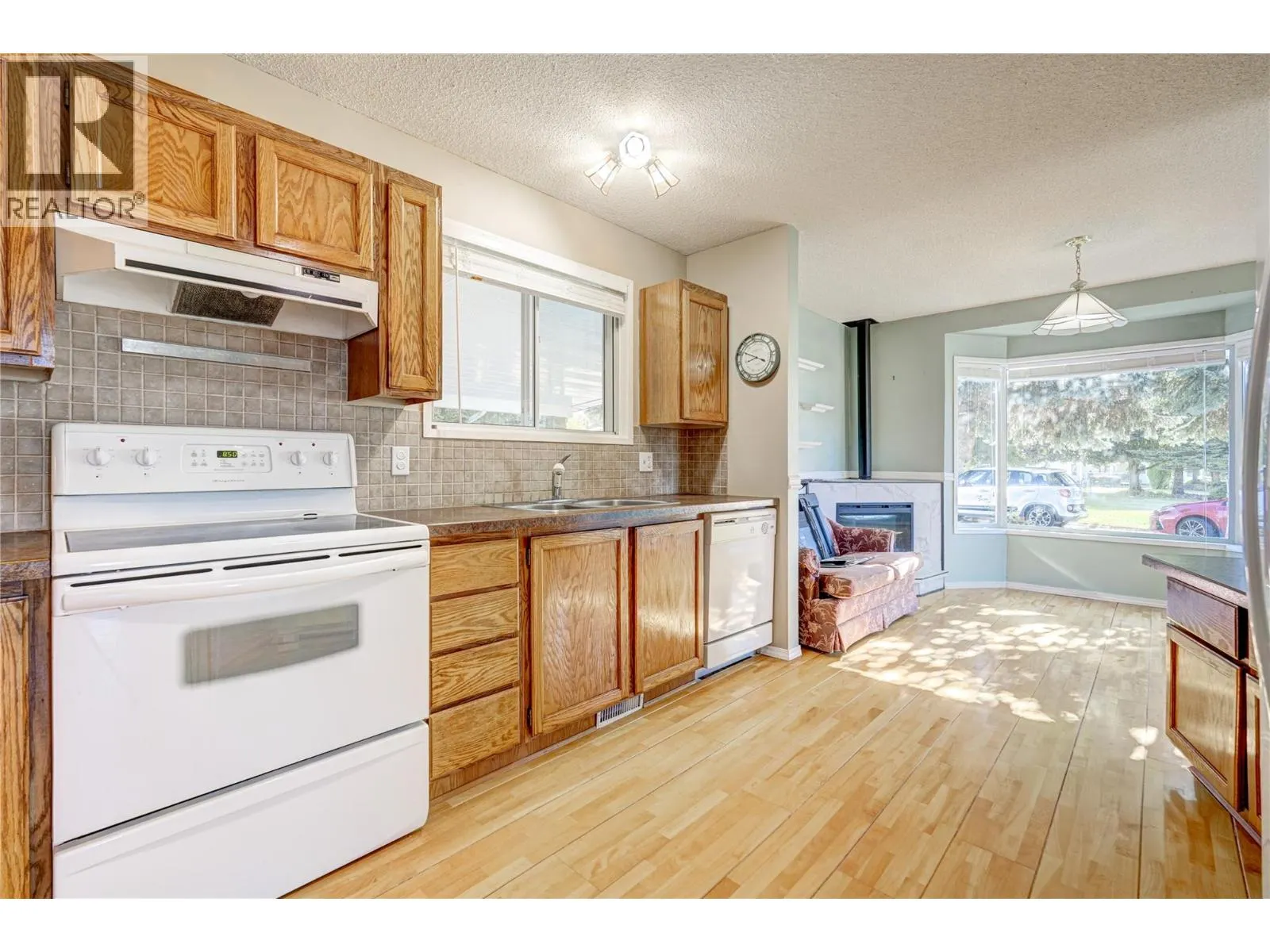 17017 SNOW Avenue Unit# 1