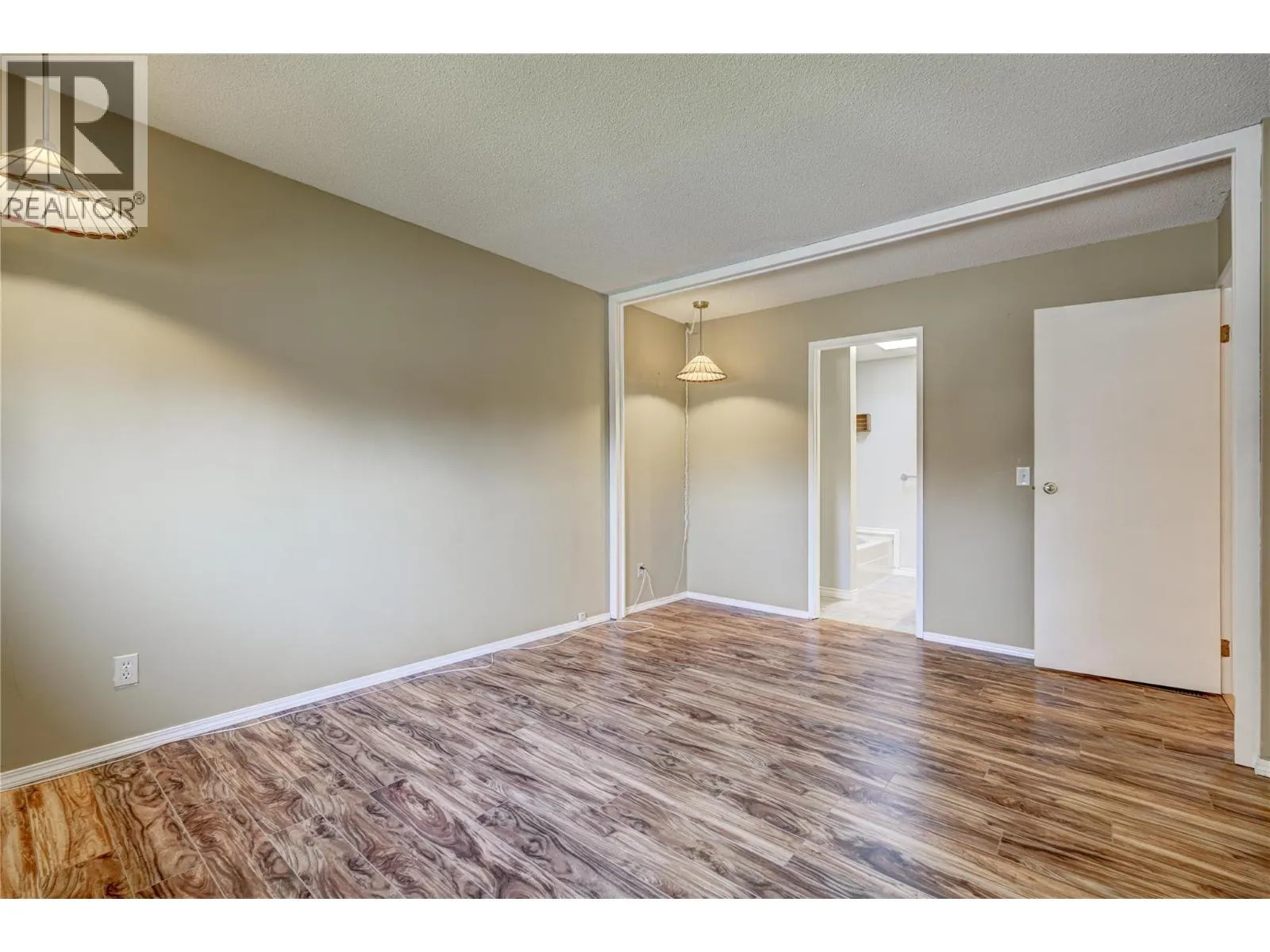 17017 SNOW Avenue Unit# 1