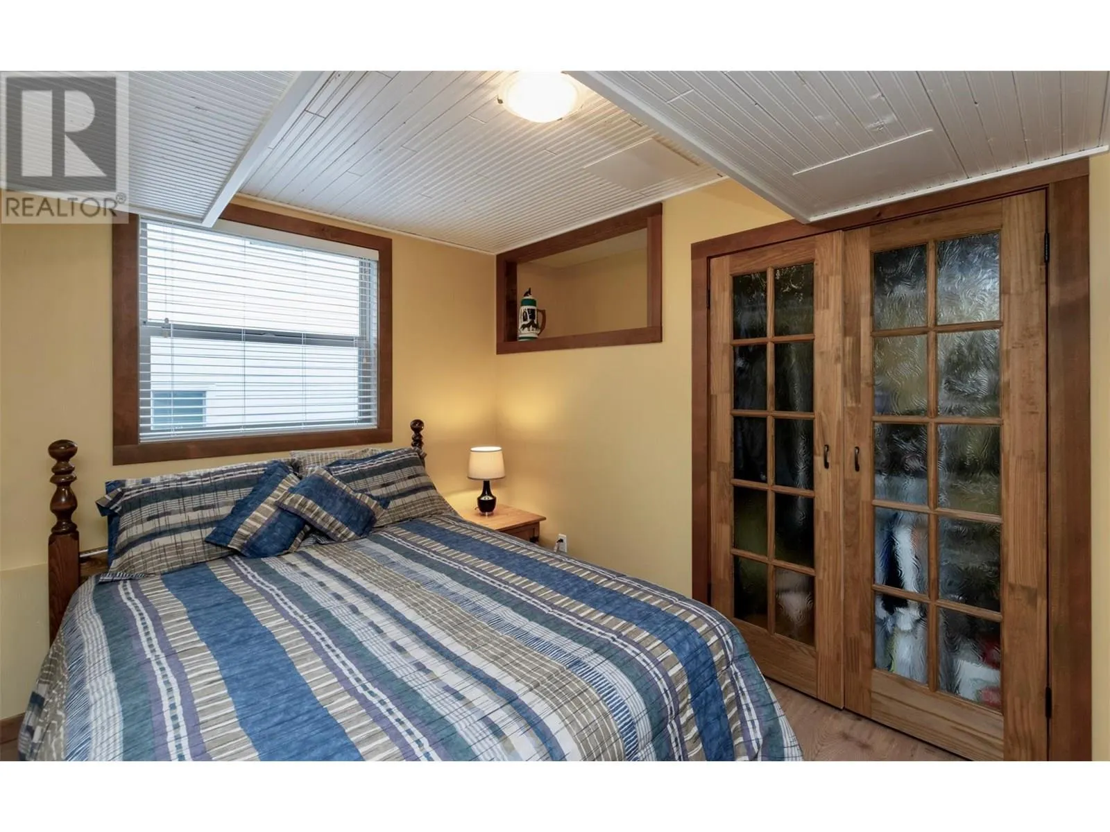 6421 Eagle Bay Road Unit# 73