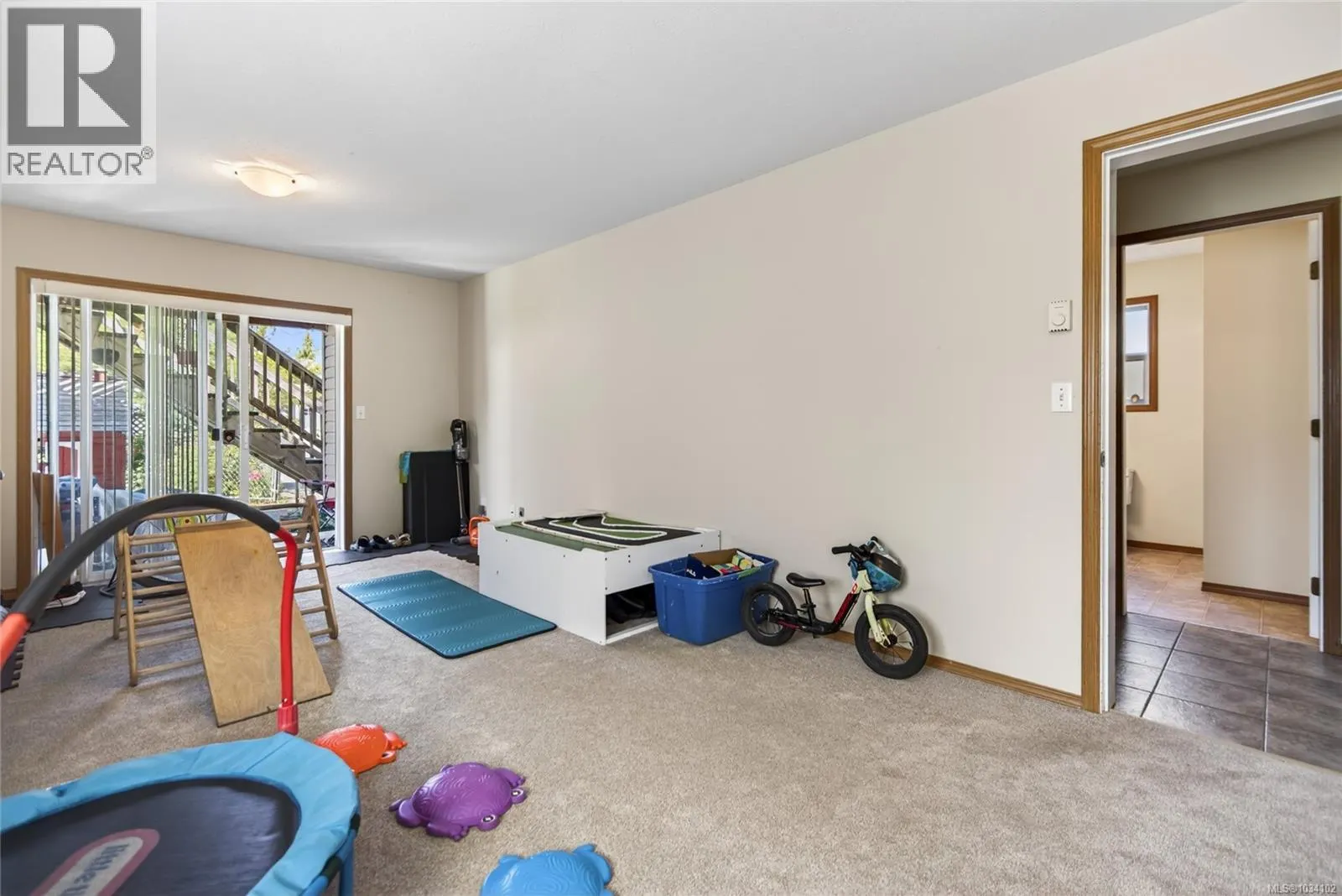 1270 Noel Ave