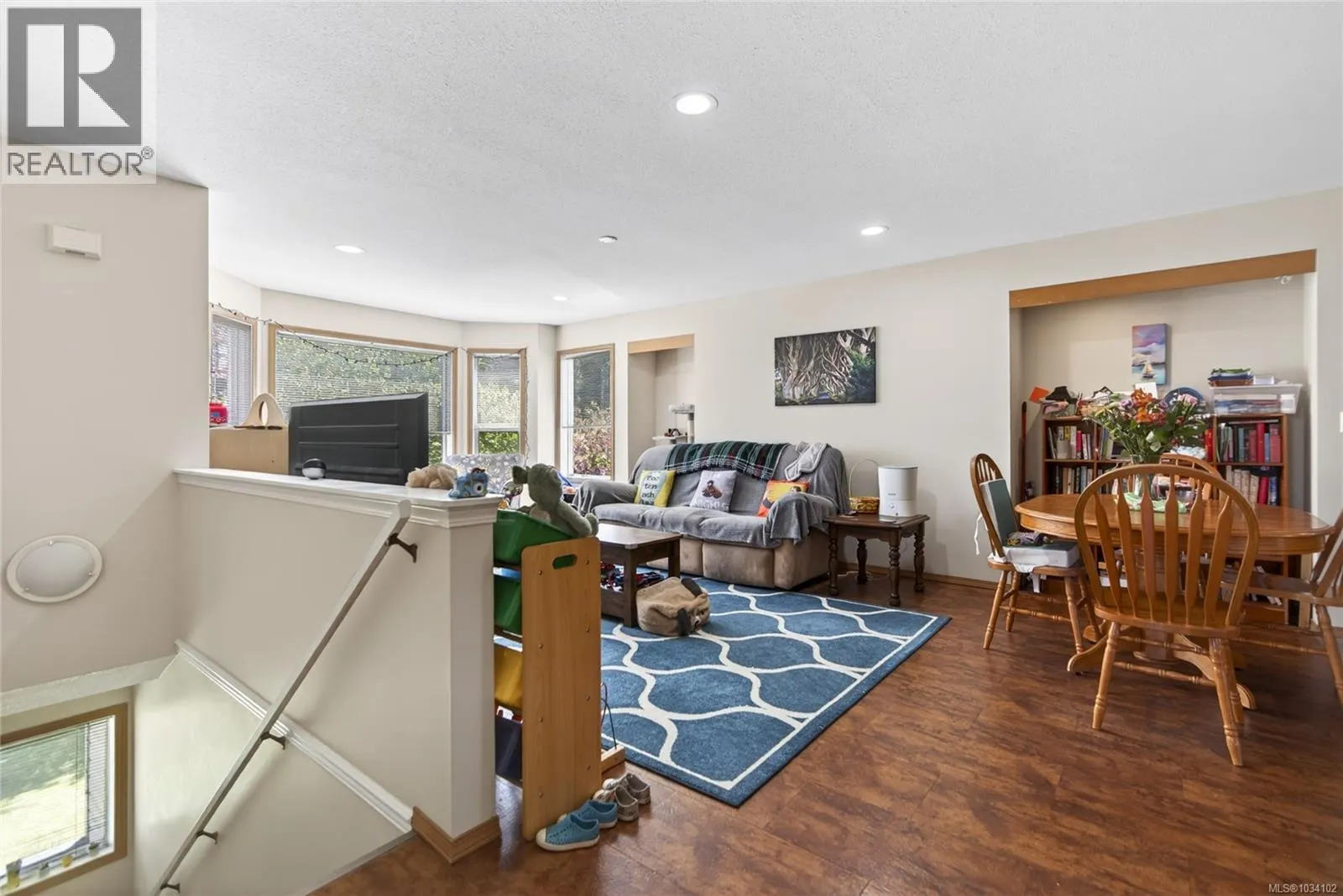 1270 Noel Ave