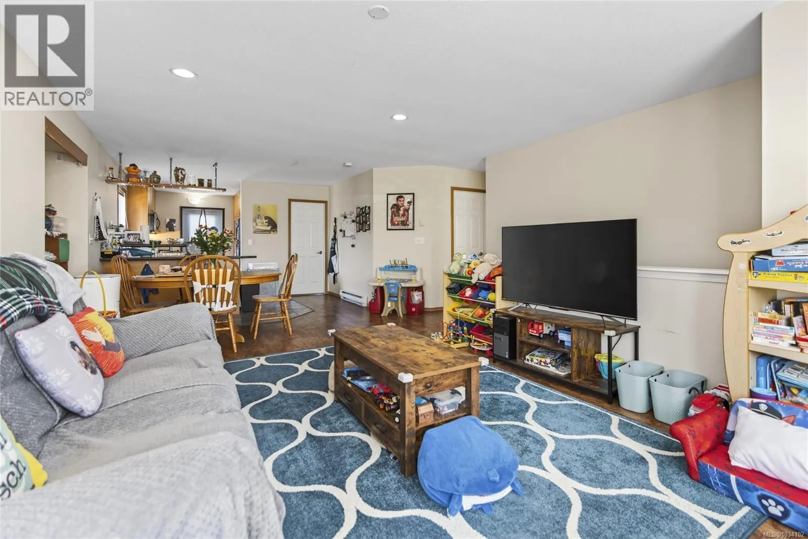 1270 Noel Ave