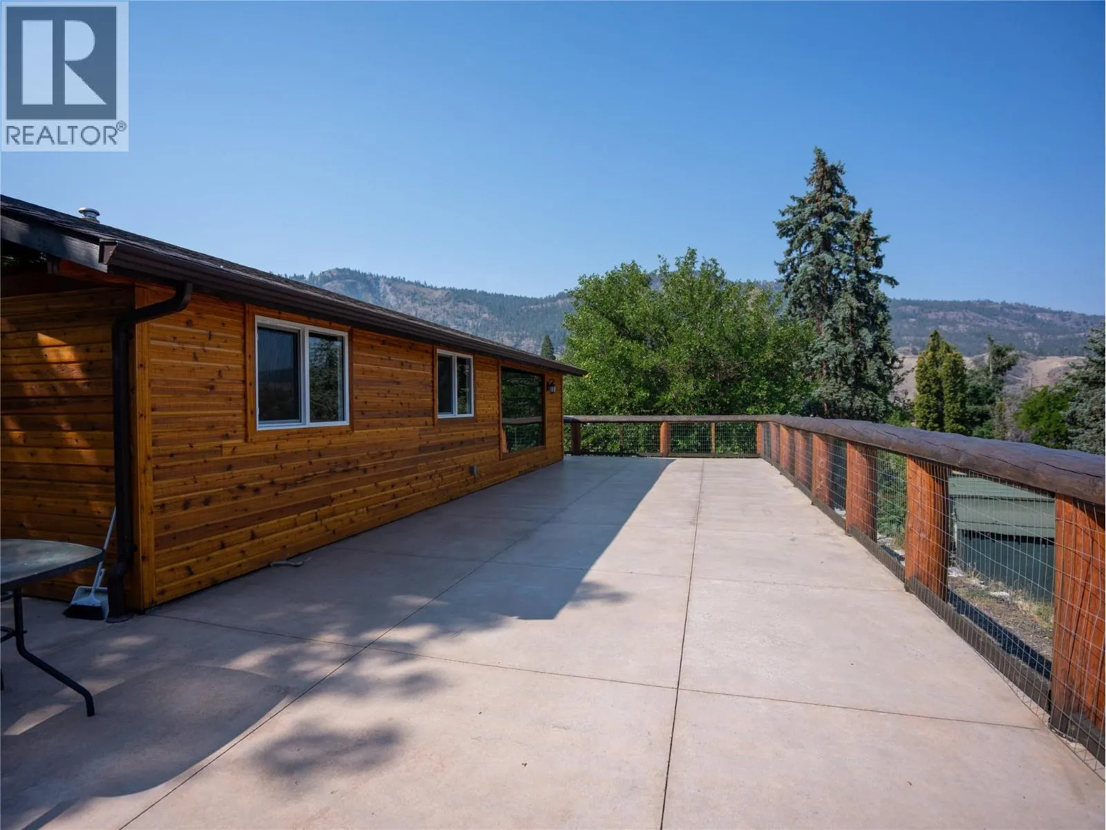 1205 Maple Street