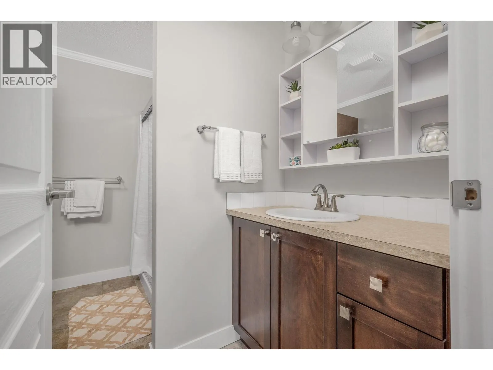 9510 HIGHWAY 97 Road N Unit# 120