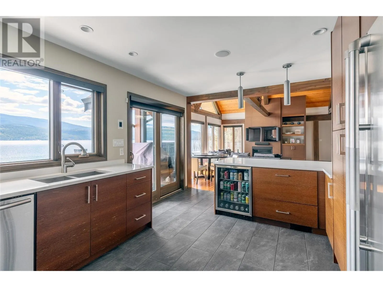8200 Squilax Anglemont Road Unit# 7