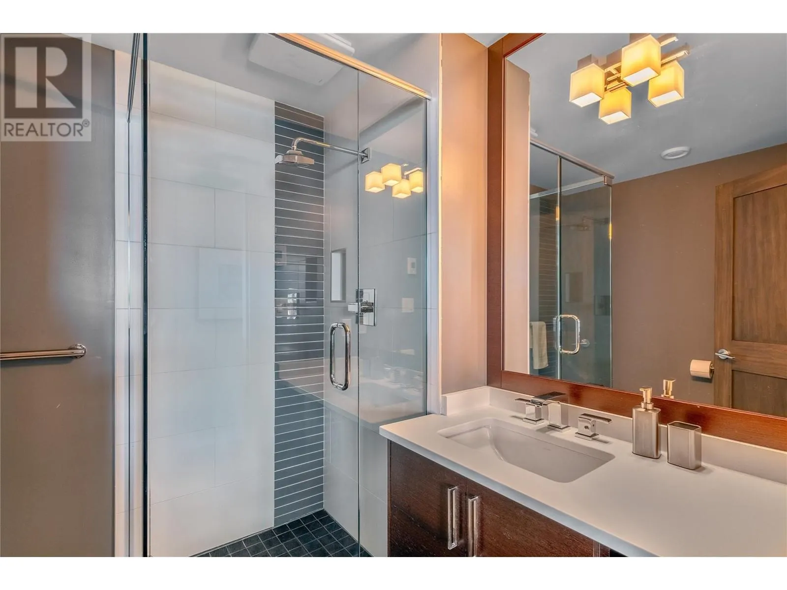 8200 Squilax Anglemont Road Unit# 7