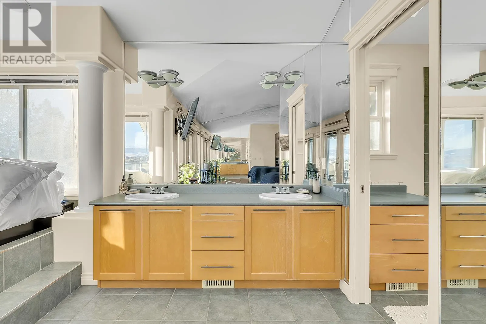 1620 Mission Hill Road