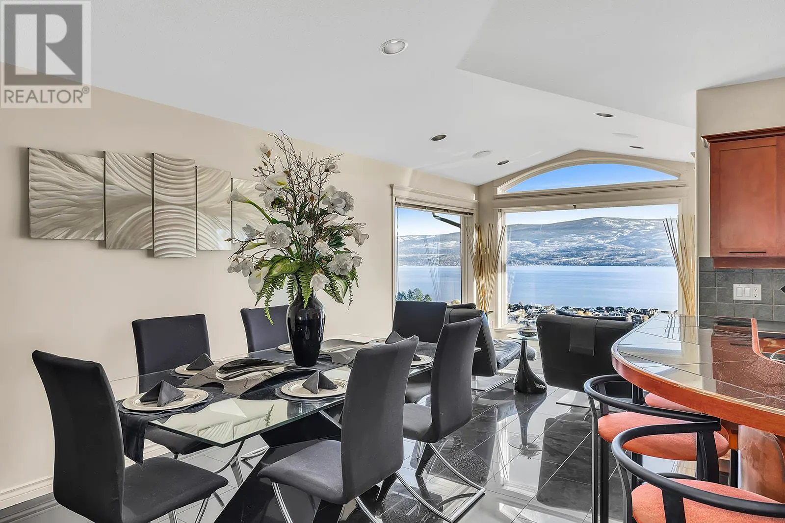 1620 Mission Hill Road