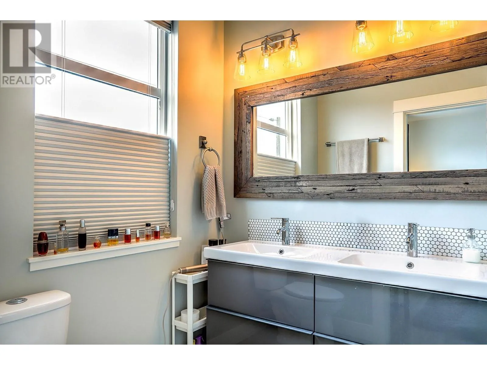 3203 25 Street Unit# B