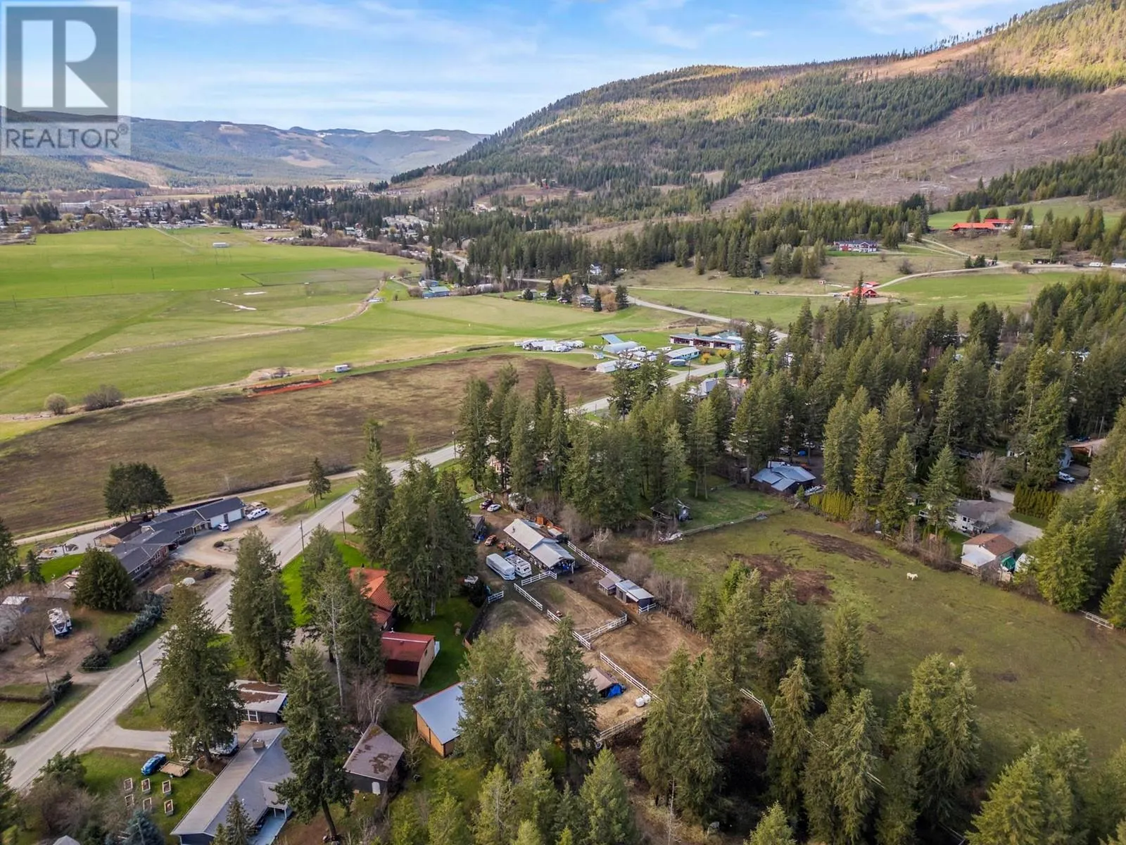 272 Lumby-Mabel Lake Road