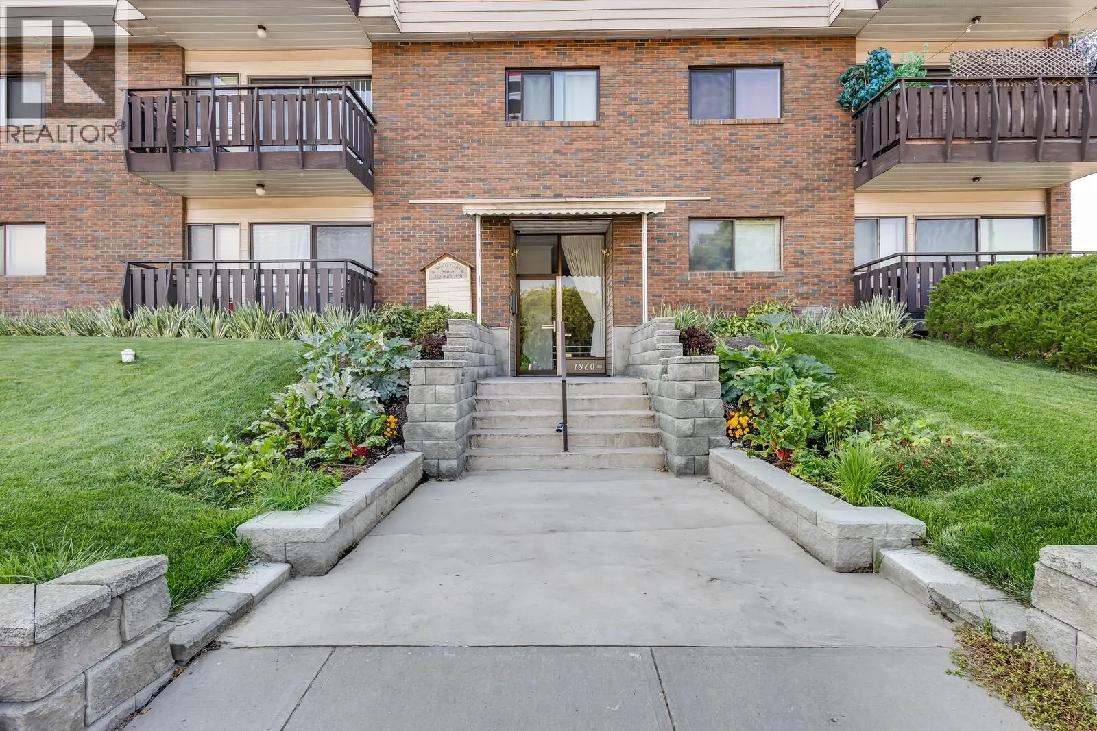 1860 Richter Street Unit# 204