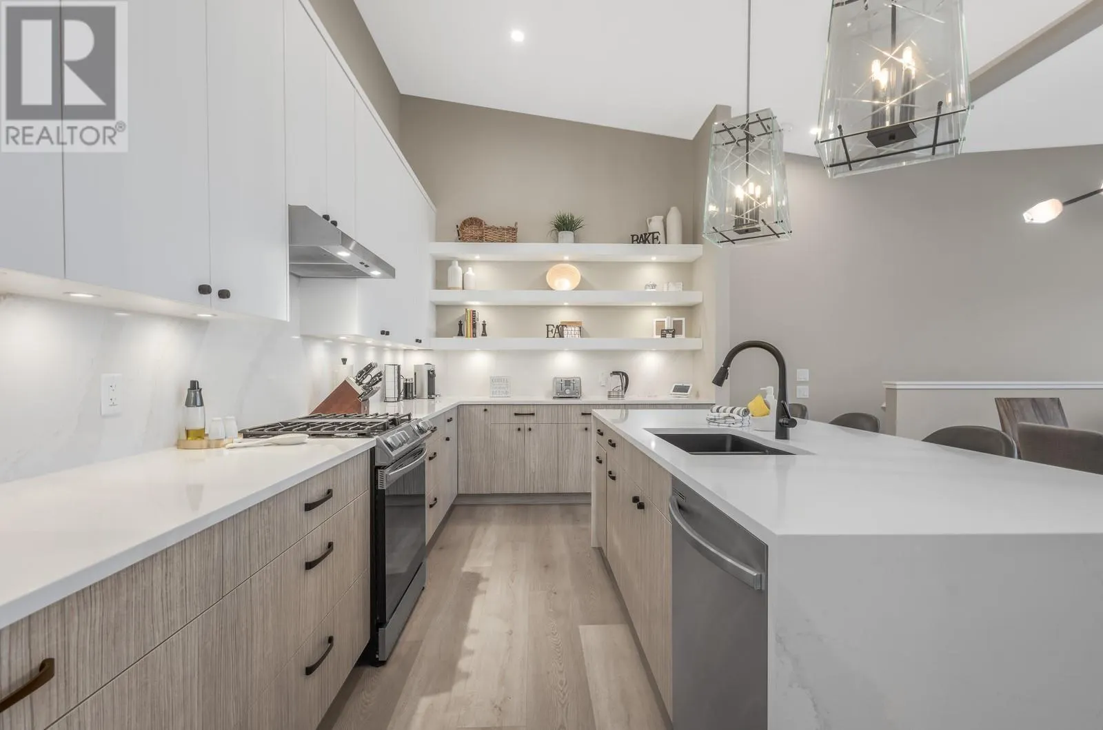 3220 Hilltown Drive Unit# 20