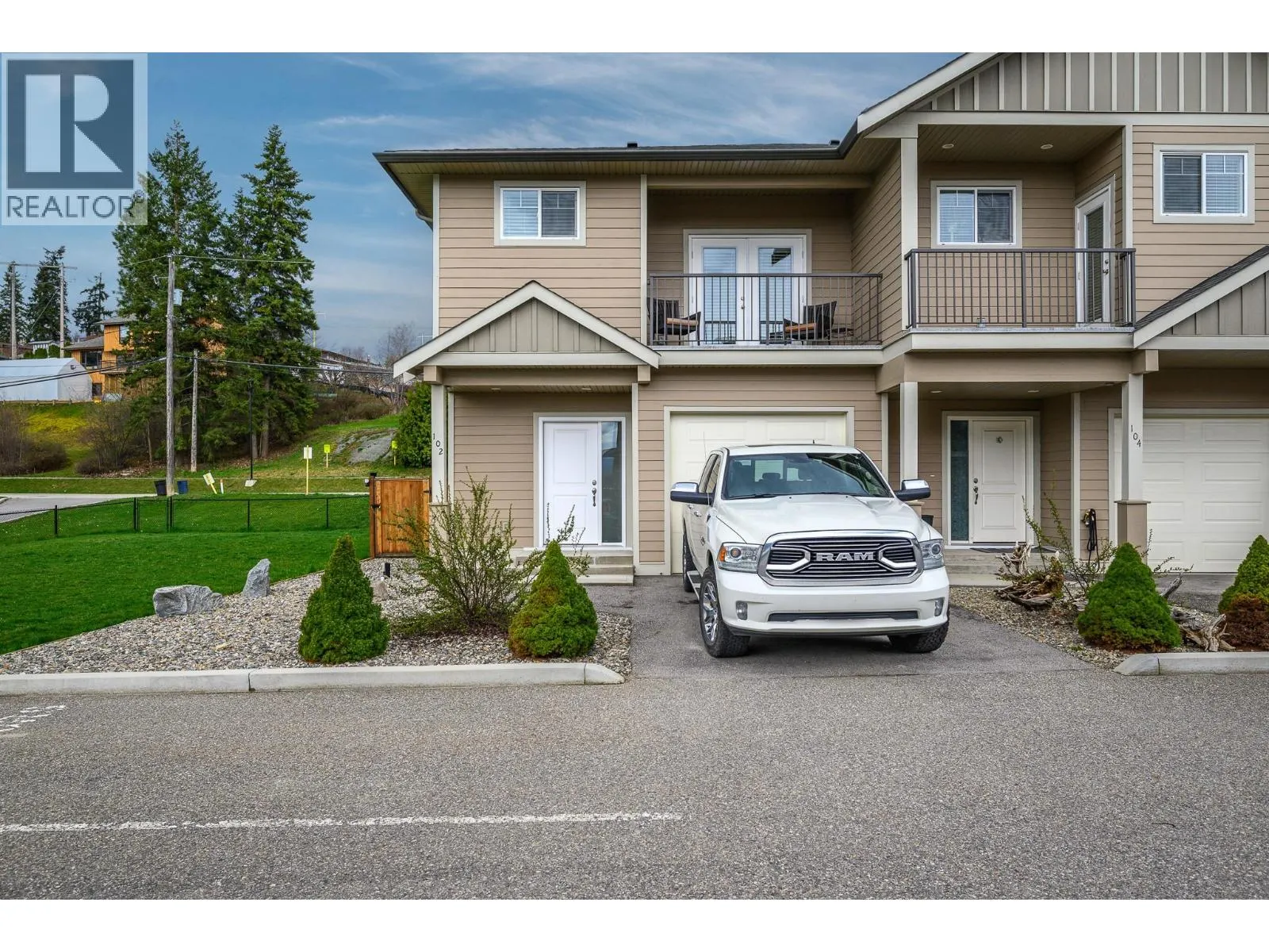 173 Salmon Arm Drive Unit# 102