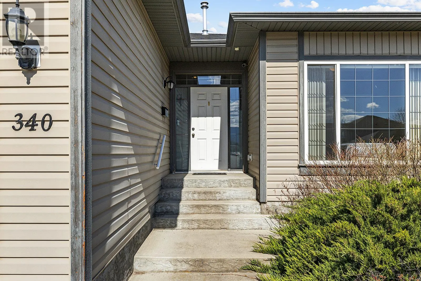 340 Hillaby Avenue