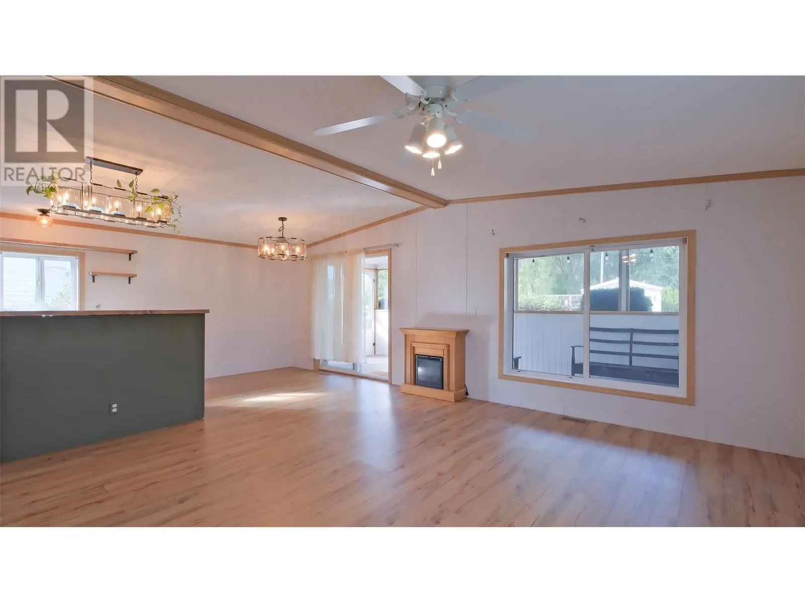 2035 Boucherie Road Unit# 116