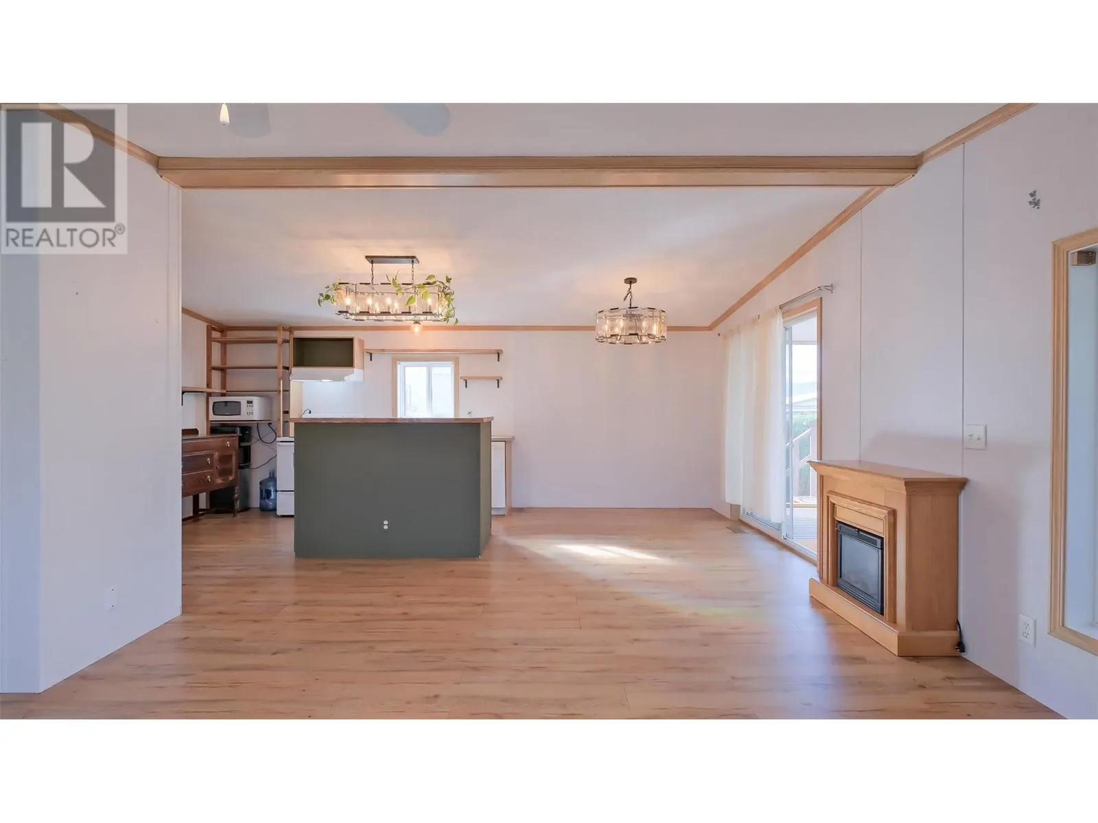 2035 Boucherie Road Unit# 116