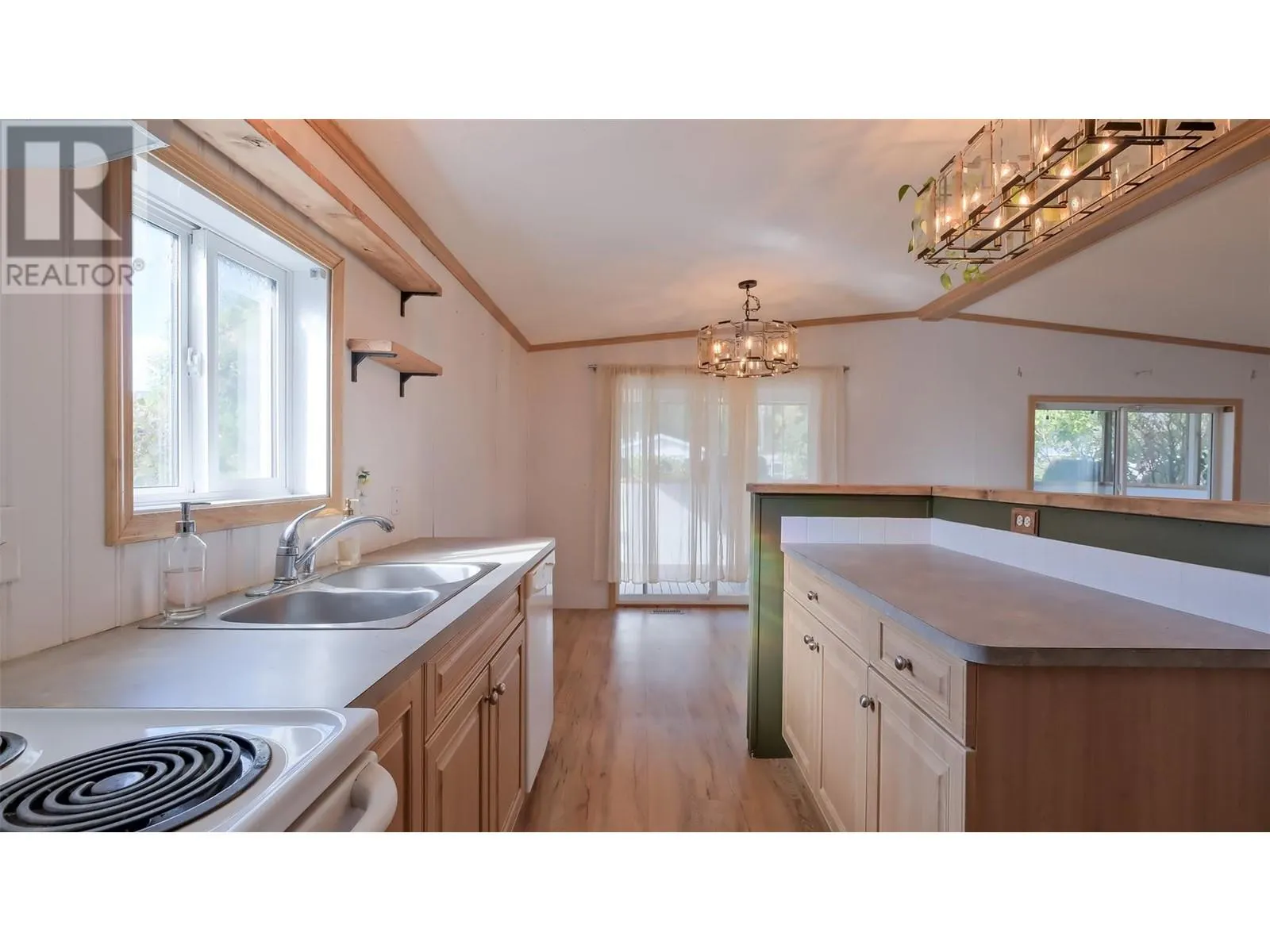 2035 Boucherie Road Unit# 116