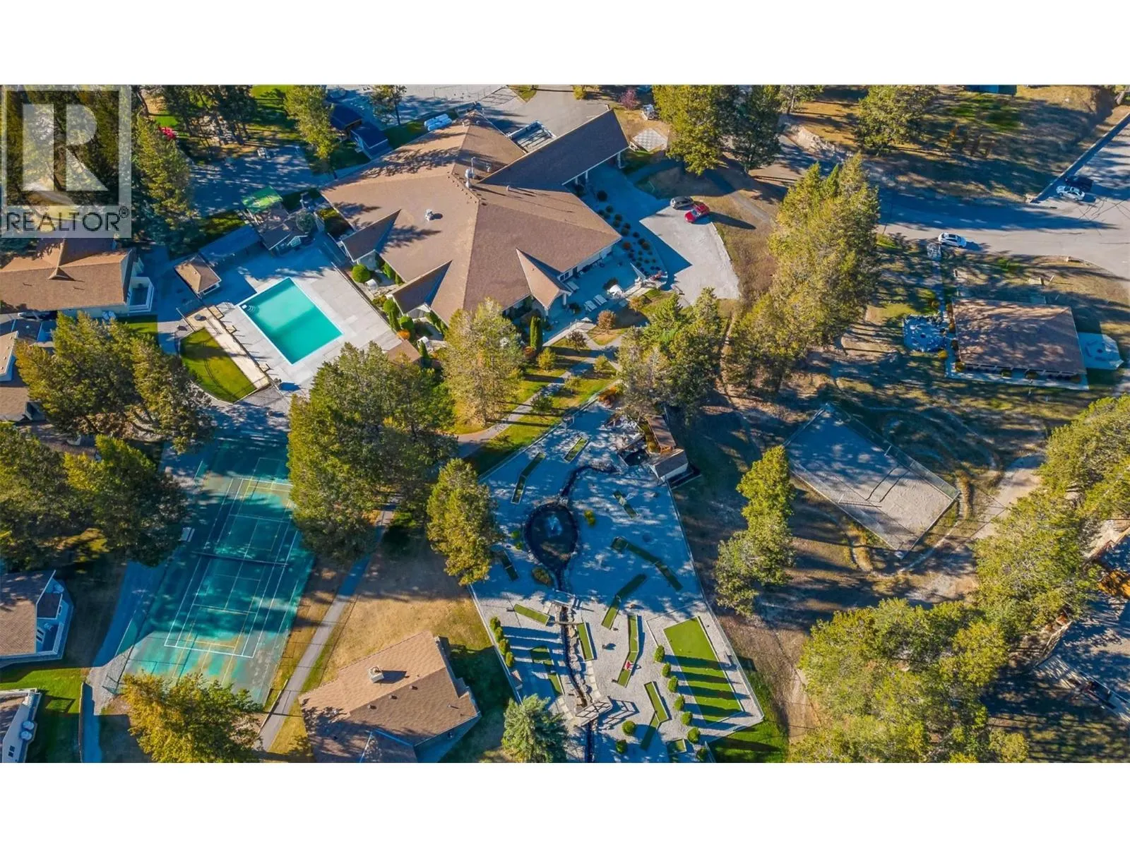 7319 Glacier Drive
