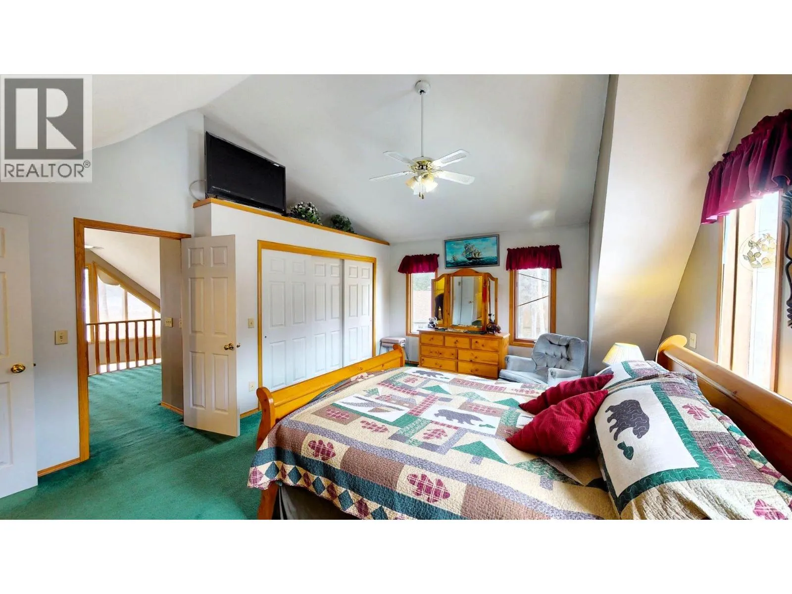 7319 Glacier Drive