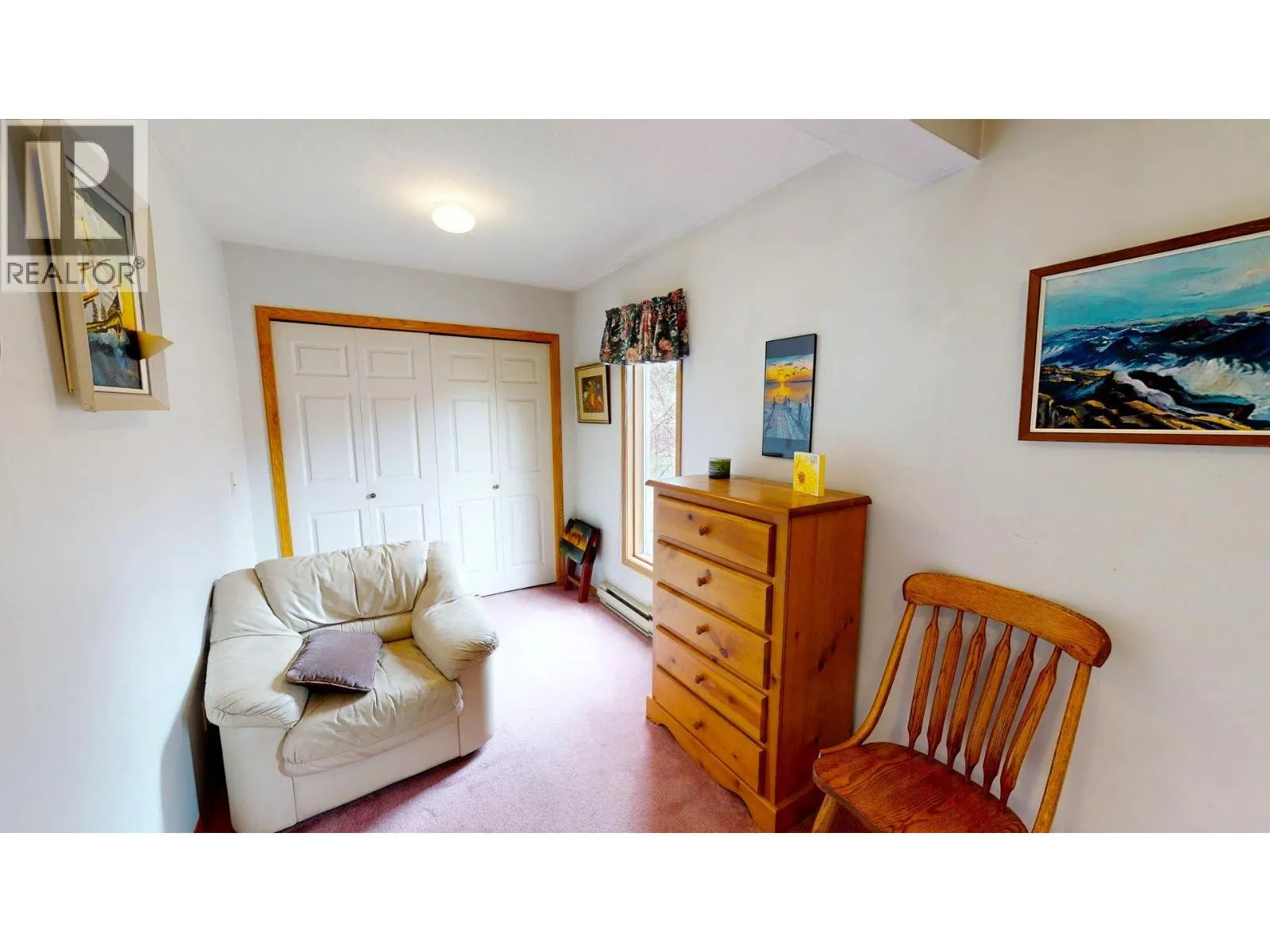 7319 Glacier Drive