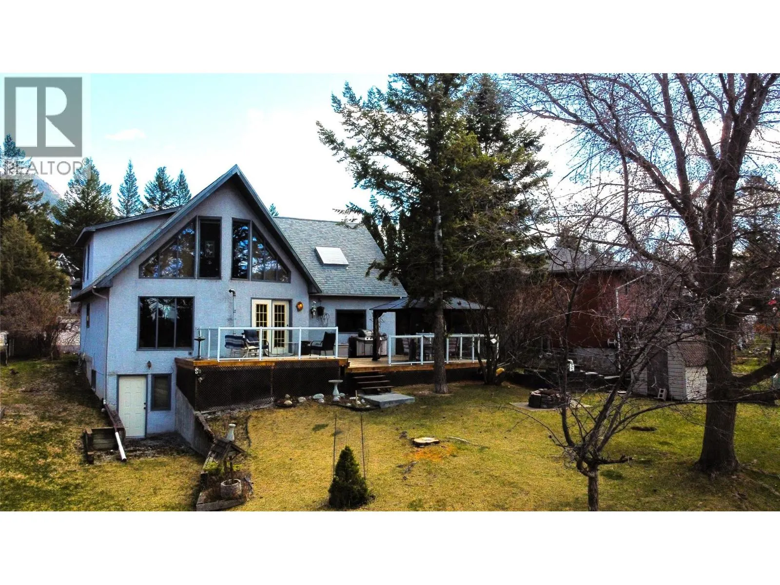 7319 Glacier Drive