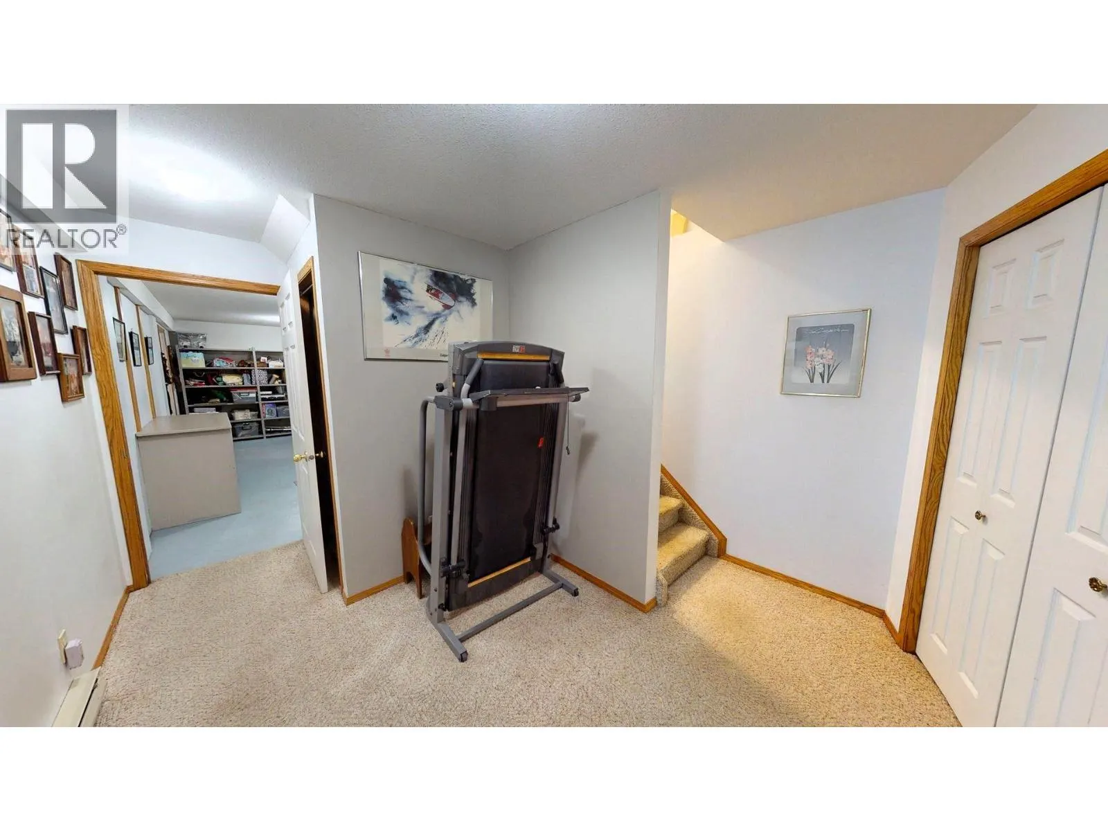 7319 Glacier Drive
