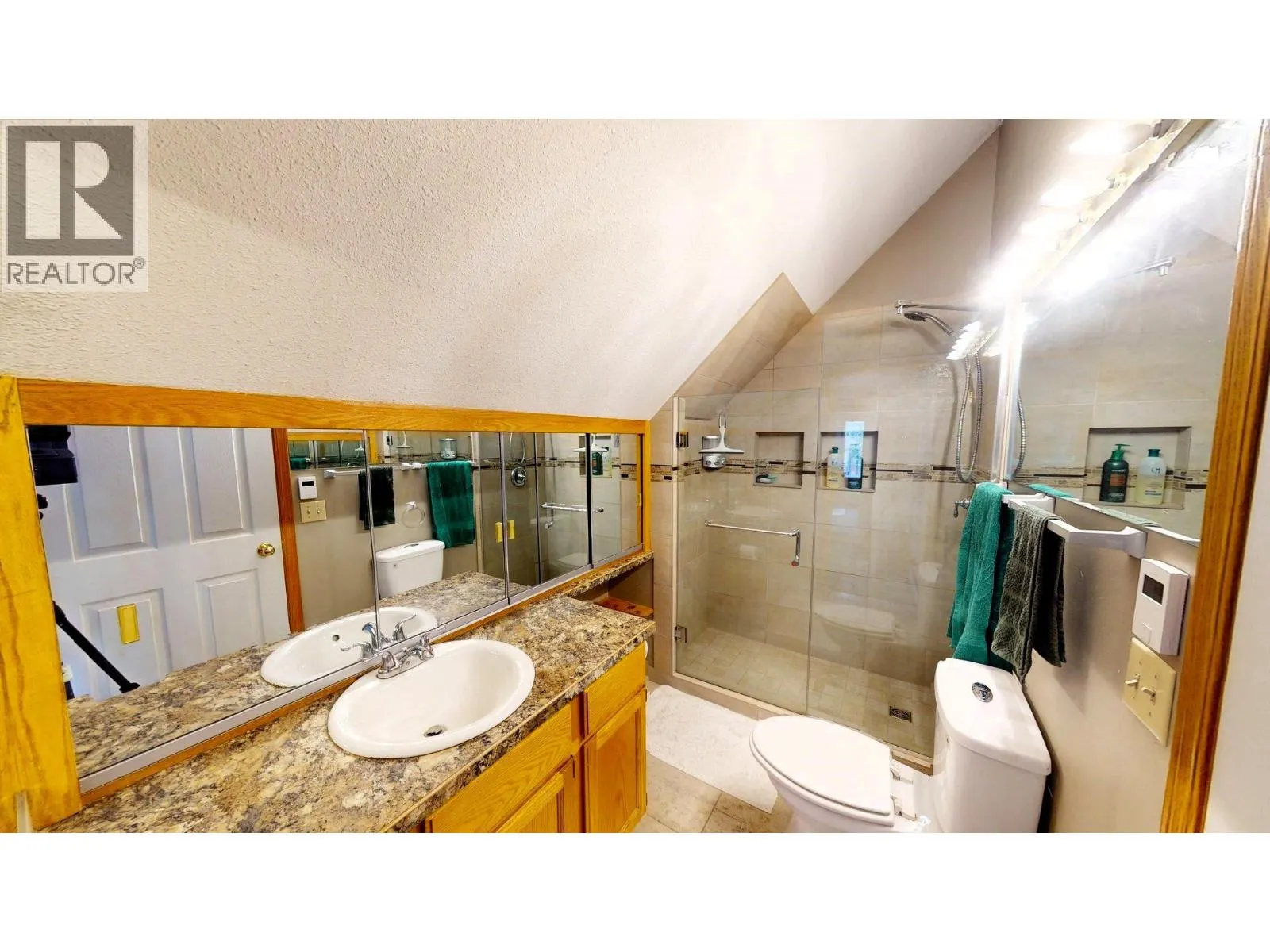 7319 Glacier Drive