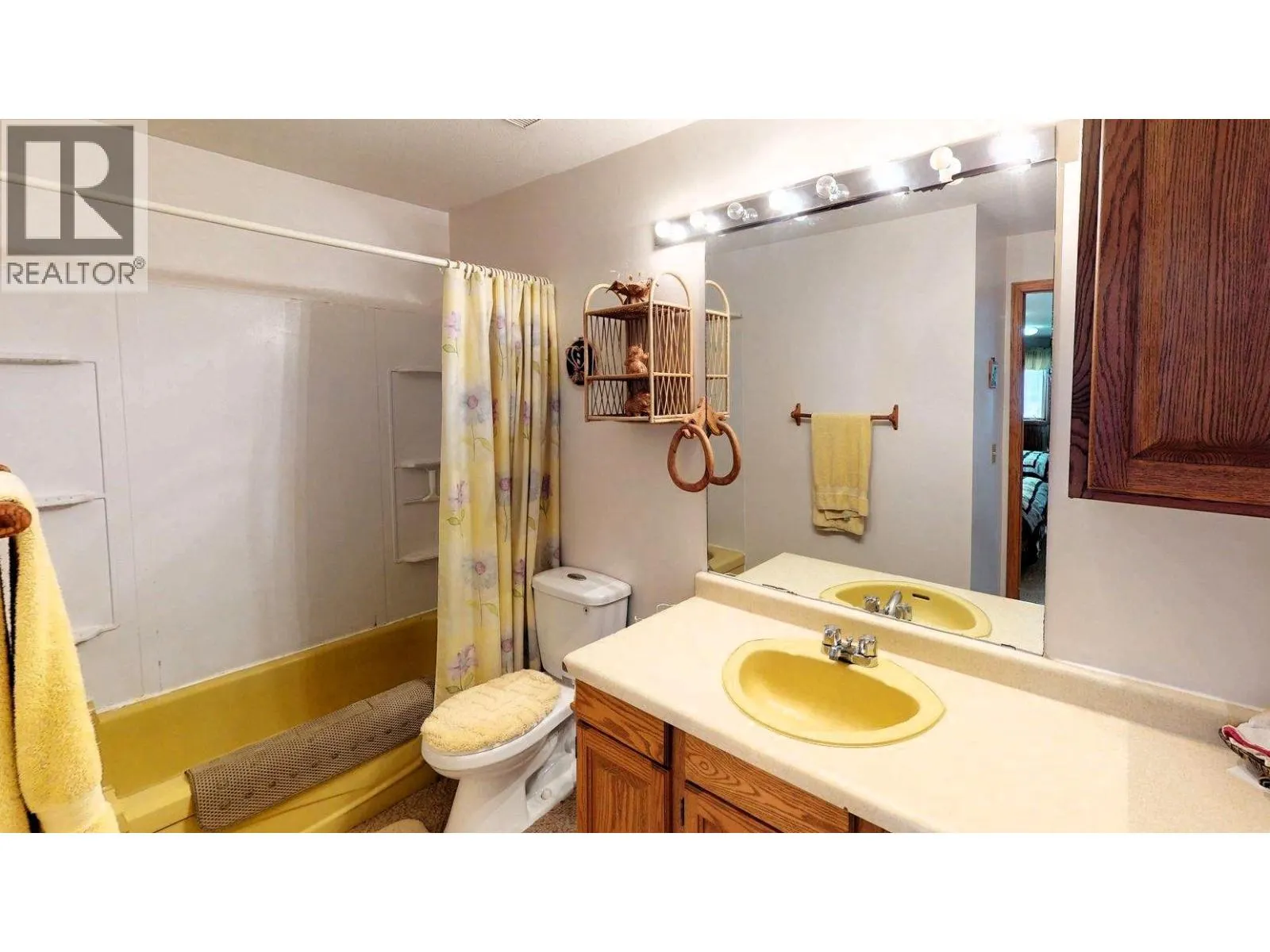 7319 Glacier Drive