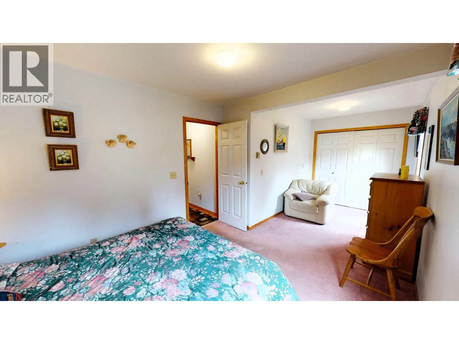 7319 Glacier Drive