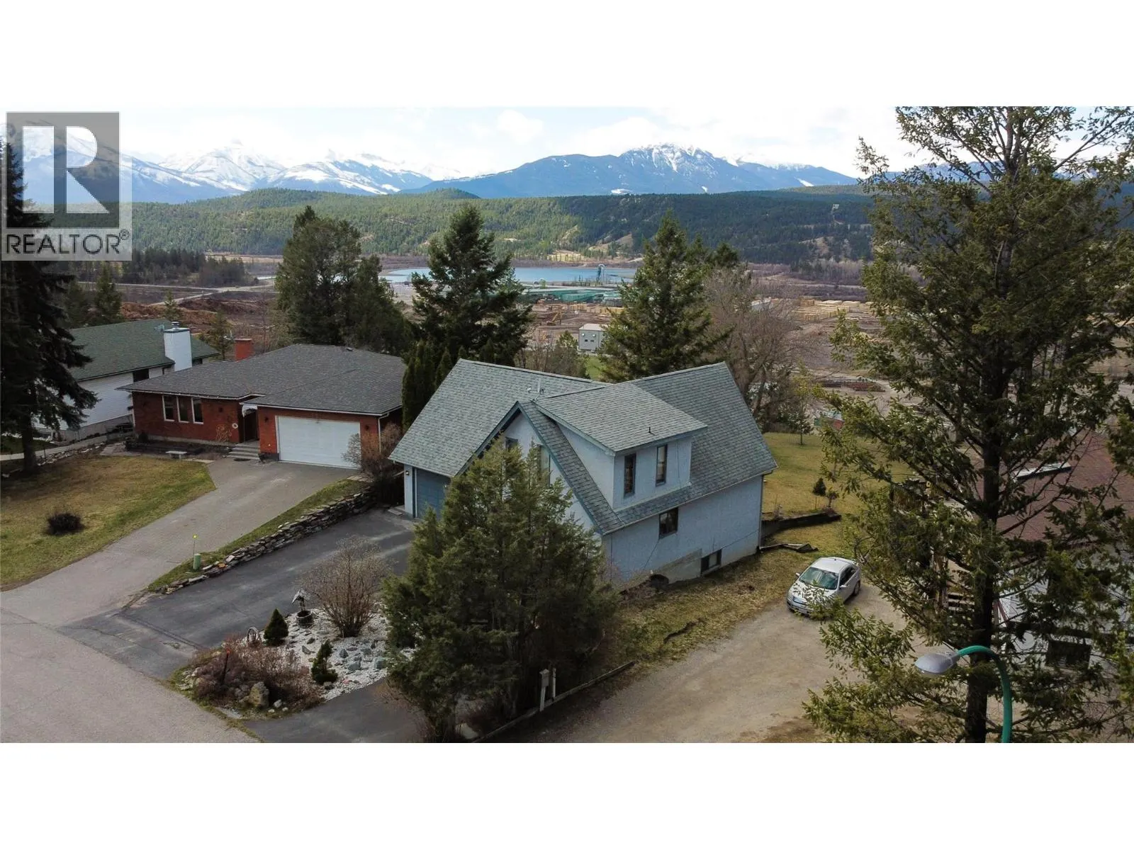 7319 Glacier Drive