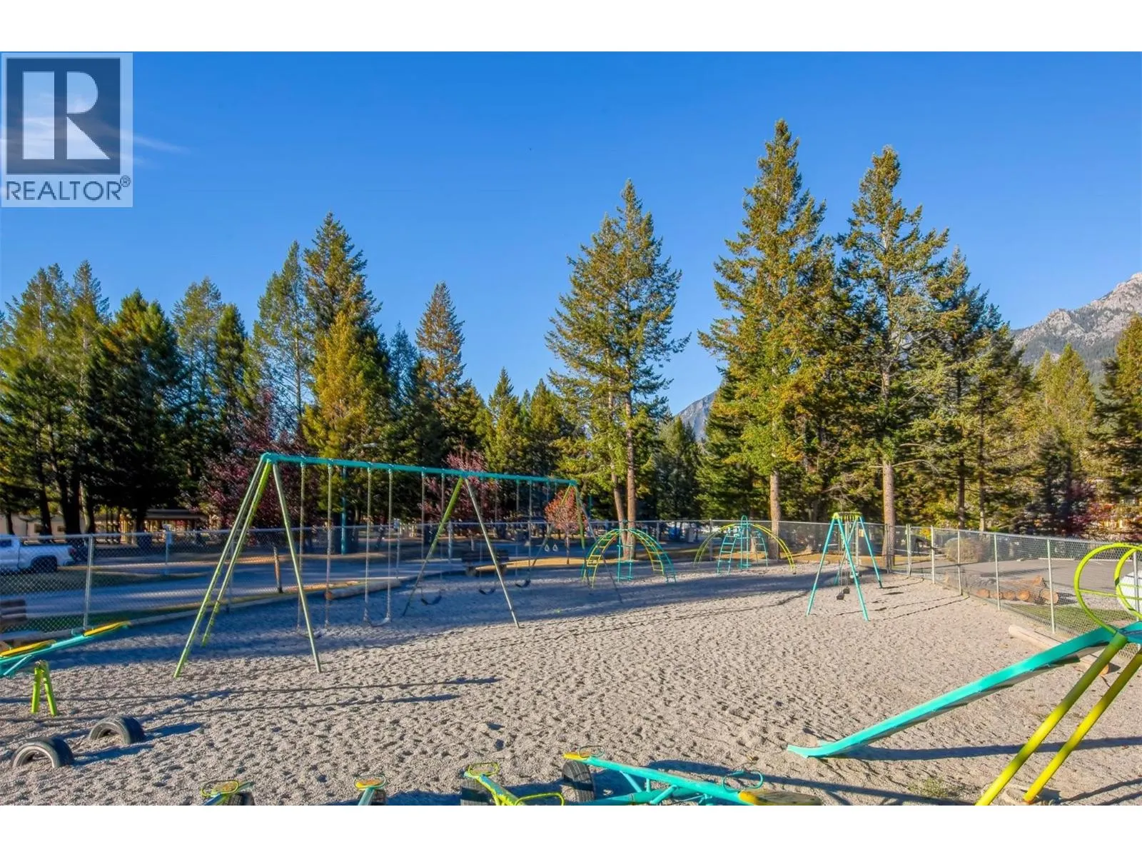 7319 Glacier Drive