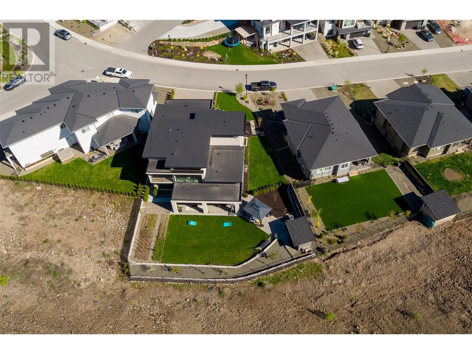 2759 Canyon Crest Drive