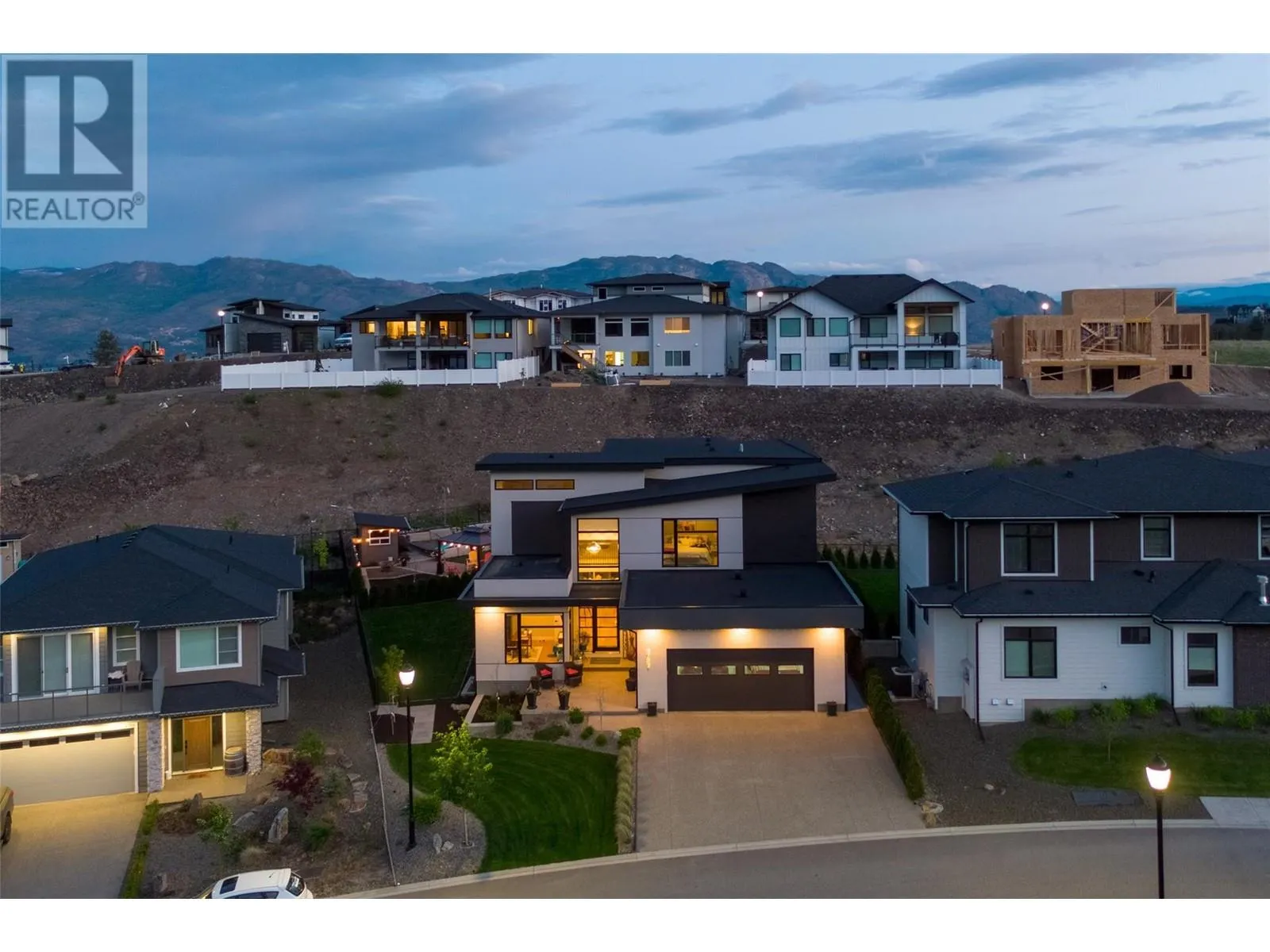 2759 Canyon Crest Drive