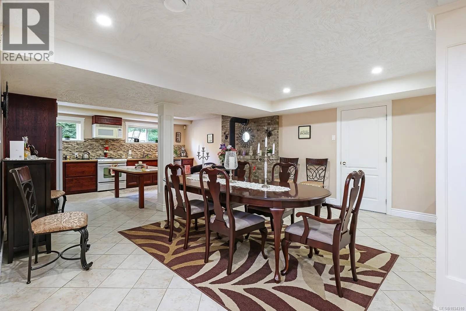1781 Thurber Rd