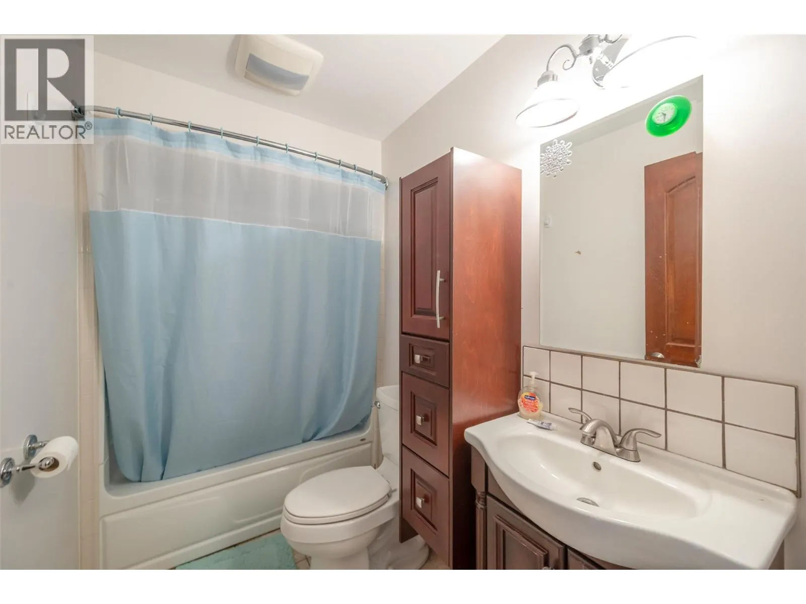 1095 Fairview Road