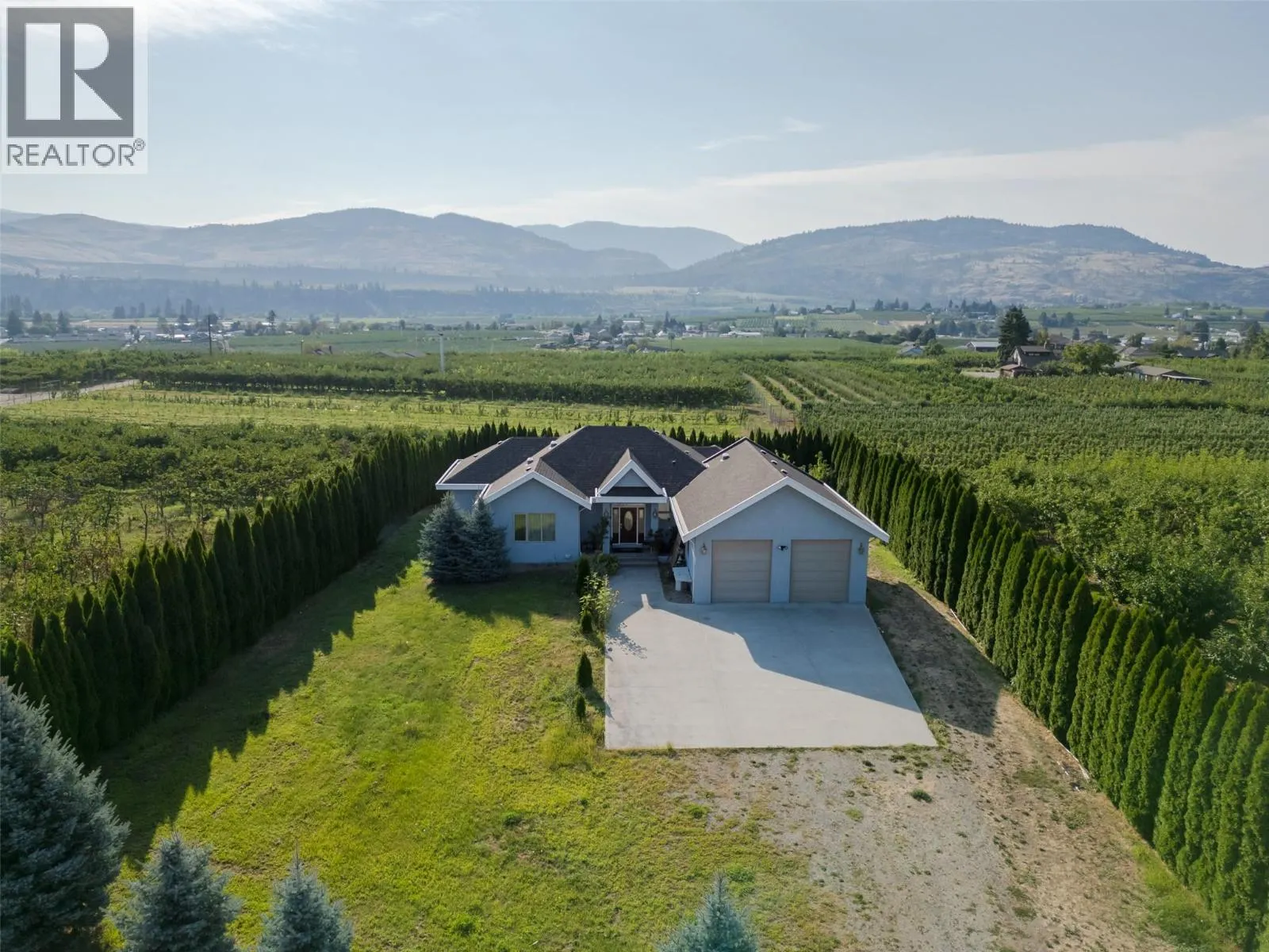 1095 Fairview Road
