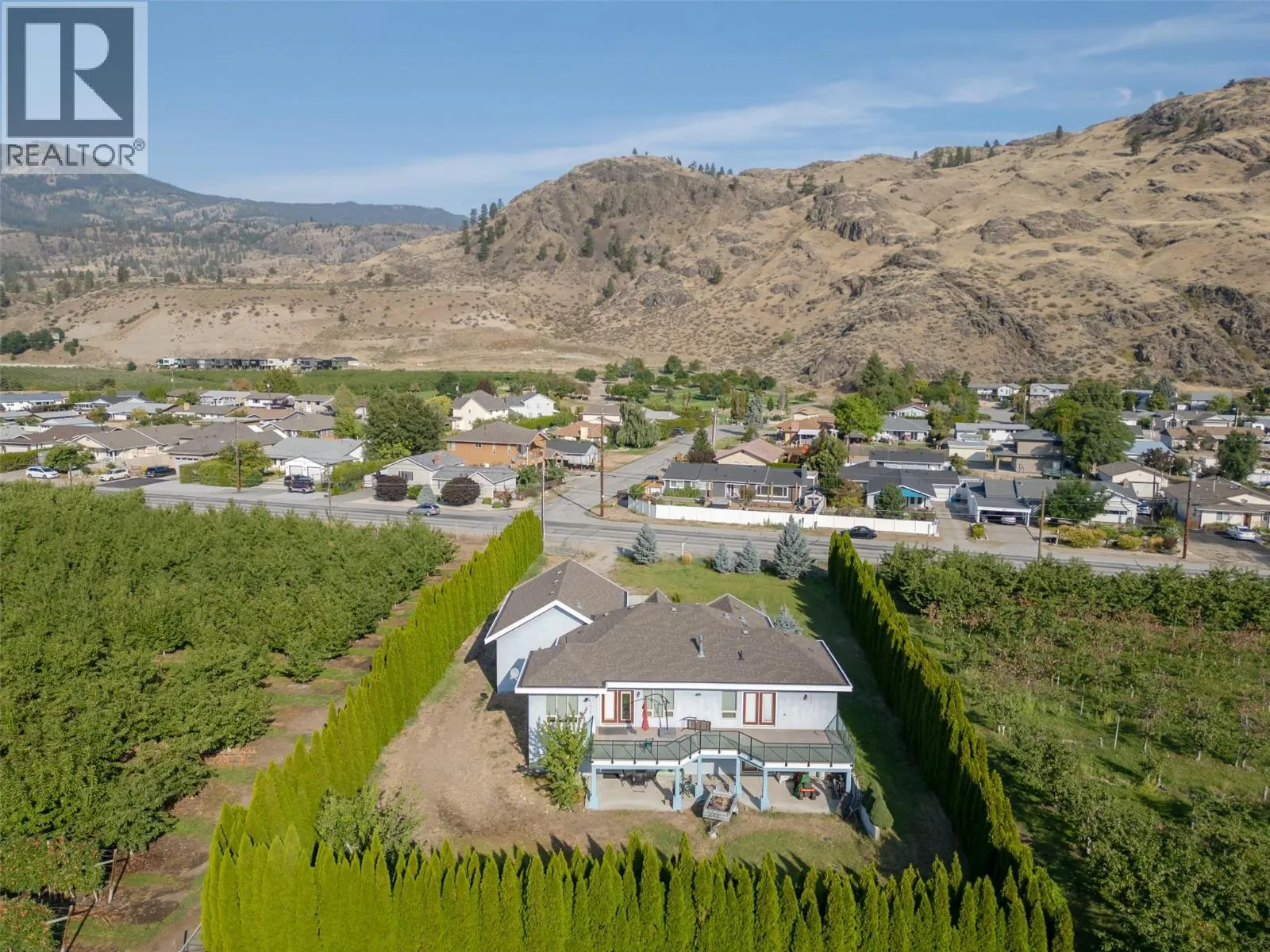 1095 Fairview Road