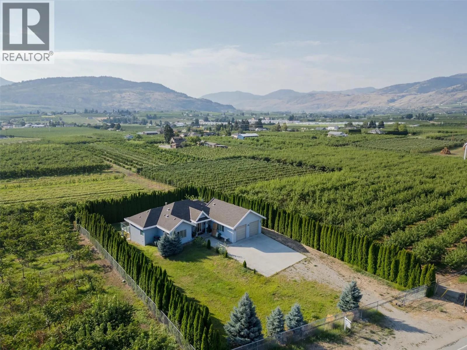 1095 Fairview Road