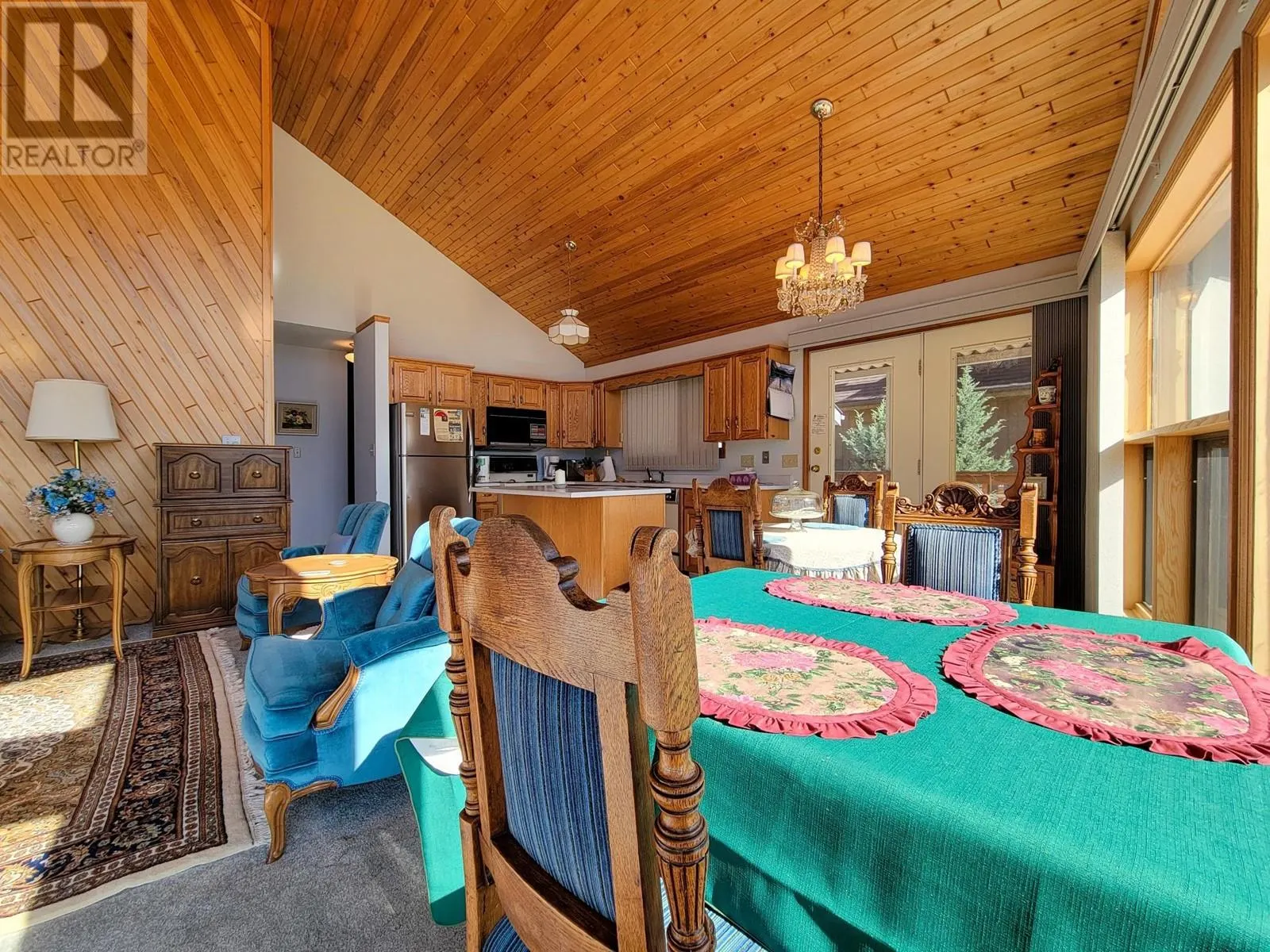 7326 GLACIER Drive