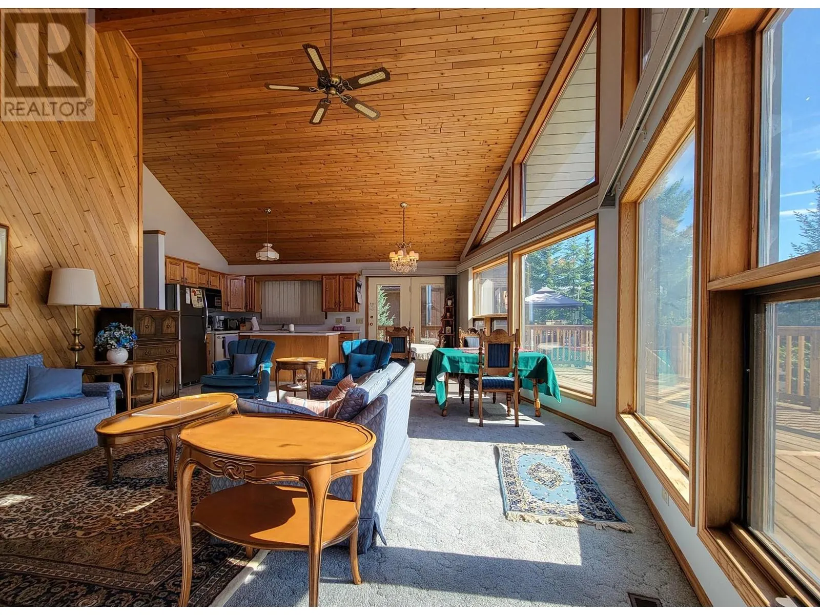 7326 GLACIER Drive