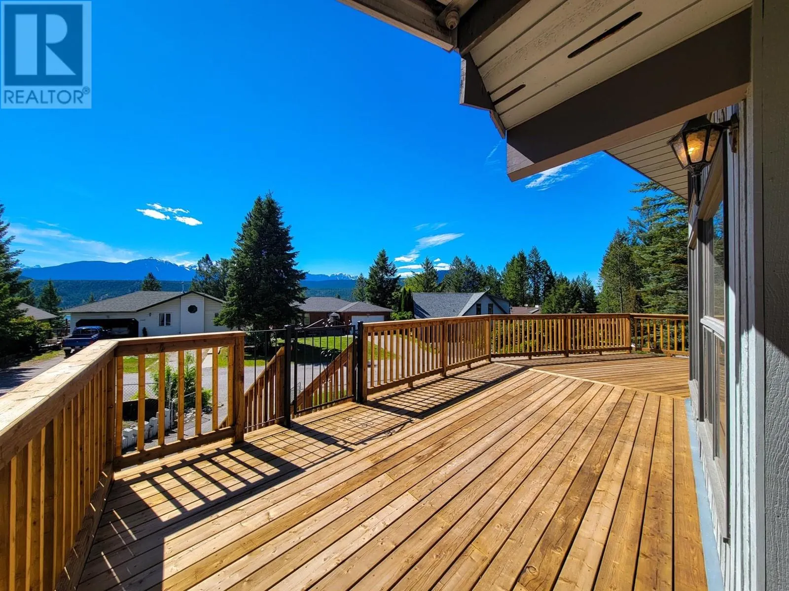 7326 GLACIER Drive