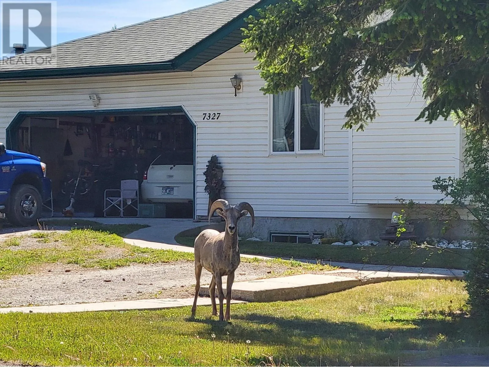 7326 GLACIER Drive