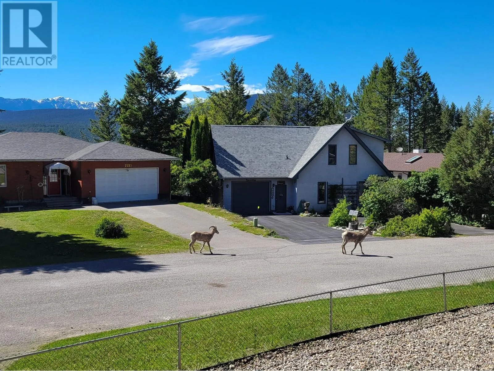 7326 GLACIER Drive