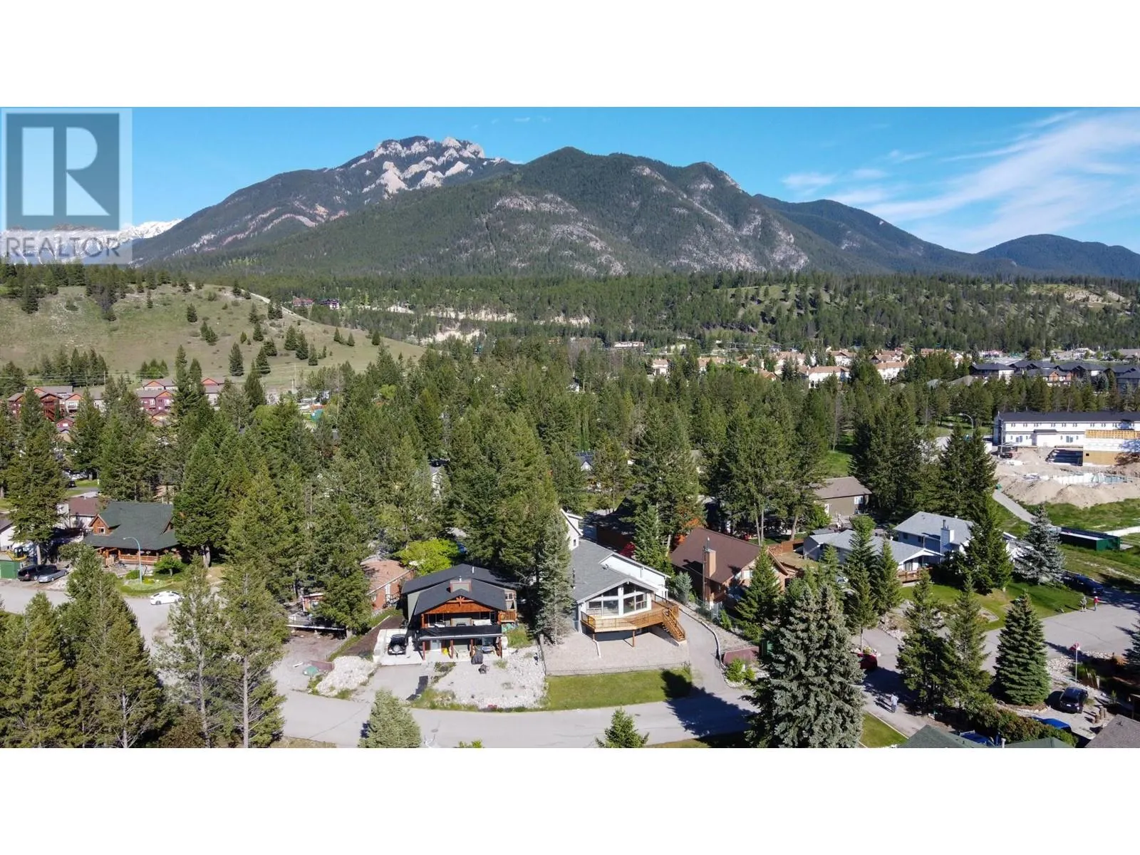 7326 GLACIER Drive