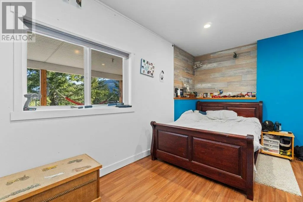 1410 Yankee Flats Road