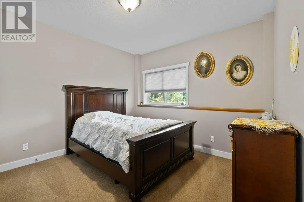 1410 Yankee Flats Road